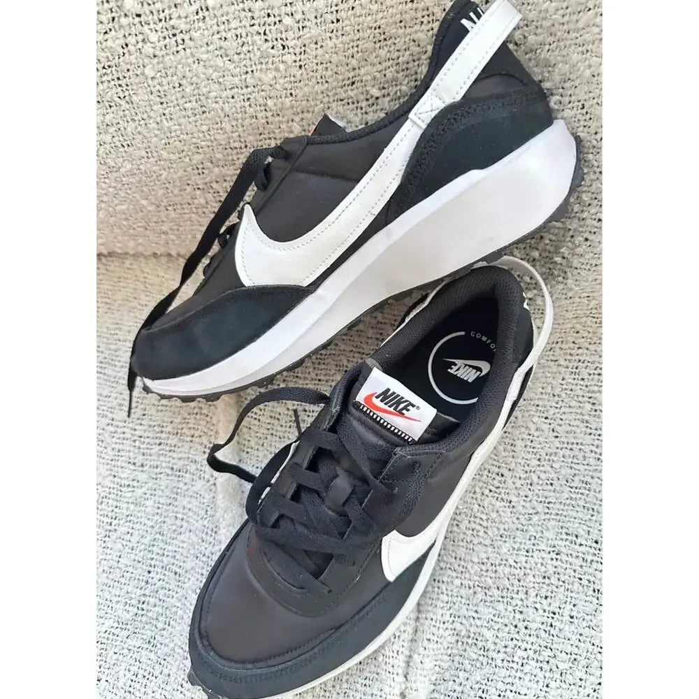 NEW Nike Waffle Debut Casual Sneakers Black White DH9522 001 Mens Sizes 9.5